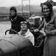 Illustration for article titled Elsie Wisdom Proved That Women Could Have Their Family and Kick Ass at Racing, Too